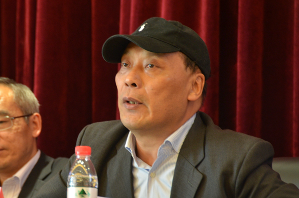 22必赢76net线路官网建筑与城市规划学院朱喜钢教授博导精彩点评.jpg 22必赢76net线路官网建筑与城市规划学院朱喜钢教授博导精彩点评.jpg